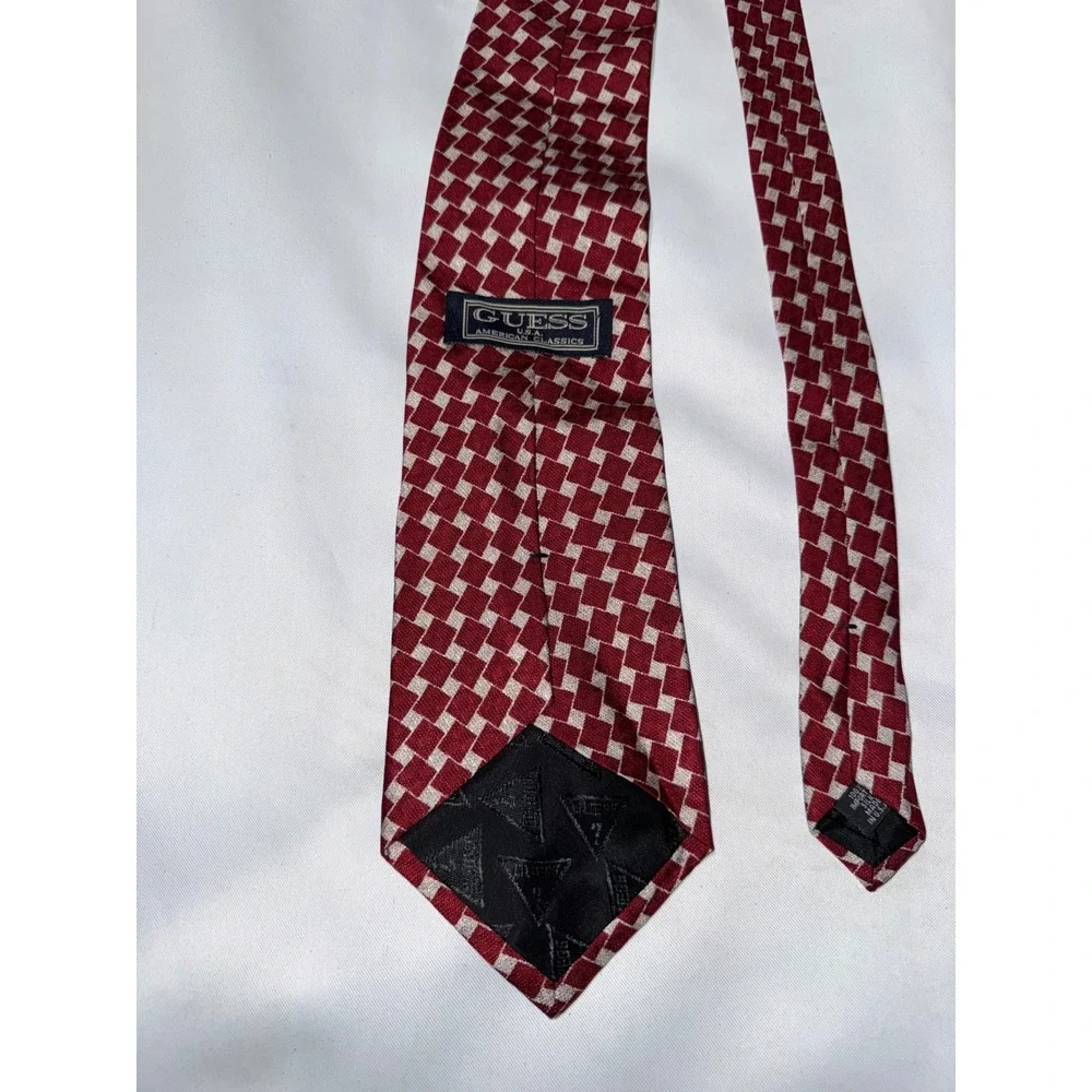 Guess USA American‎ Classics Silk Tie Red Silver Geometric Checkered Vintage